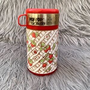 Vintage 1981 Strawberry Shortcake Thermos Aladdin White Lattice